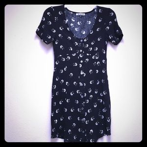 Blue Elephant size Small Black floral print dress